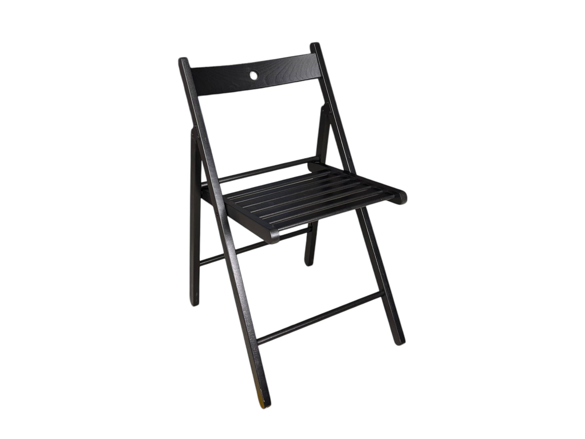 Schwarze Holz-Klappstühle mieten – ideal für Trauerfeiern & Events