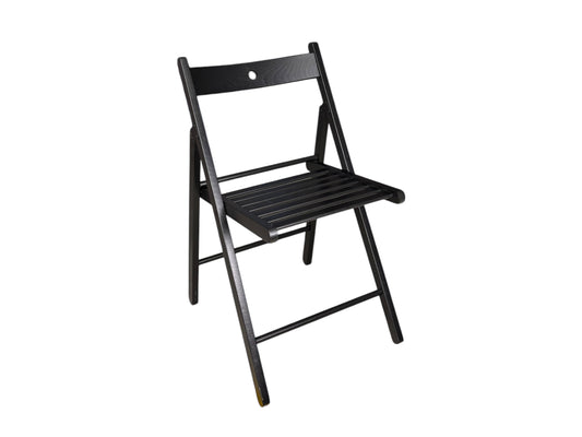 Schwarze Holz-Klappstühle mieten – ideal für Trauerfeiern & Events