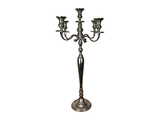 Silberner 5-armiger Kerzenleuchter (80 cm) – eleganter Kandelaber für Hochzeiten & Events, optional mit weißen Stabkerzen.