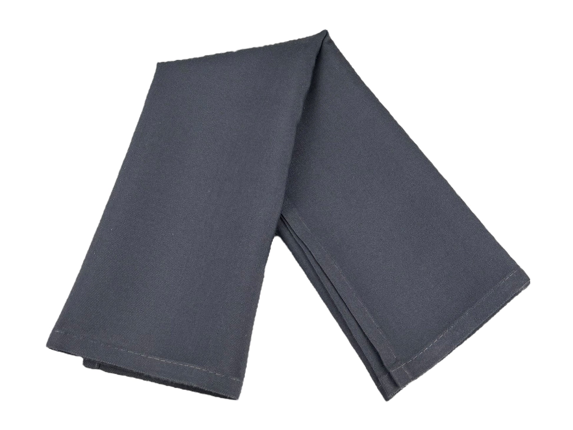 Stoffserviette Anthrazit 50x50 cm, elegant gefaltet – mieten für Hochzeiten, Gala & Events in Schleswig-Holstein.