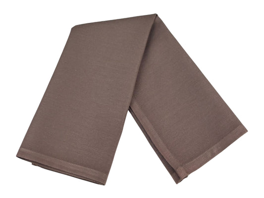 Stoffserviette Braun 50x50 cm, stilvoll gefaltet – mieten für rustikale Hochzeiten, Herbstfeste & Events.