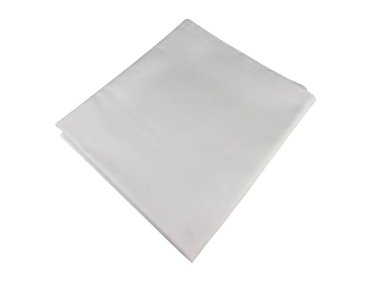 Runde weiße Tischdecke Ø 240 cm auf Banketttisch – mieten für Hochzeiten, Bankette & Events.