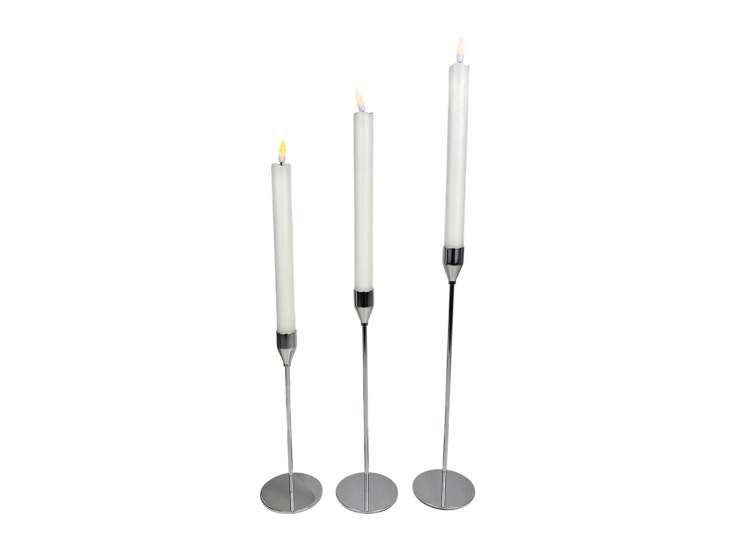 Kerzenhalter 3er Set Silber mit LED-Stabkerzen in drei Höhen für moderne Tischdeko