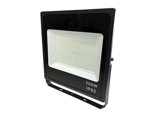 LED-Fluter 200 W in schwarzem Gehäuse mit Montagebügel – leistungsstarke Arbeits- und Zeltbeleuchtung in Kaltweiß, IP65, zur Miete bei Eventverleih SH